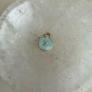 Mint Green Pendant Necklace